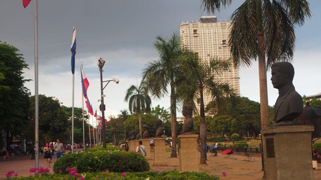 PARQUE-RIZAL