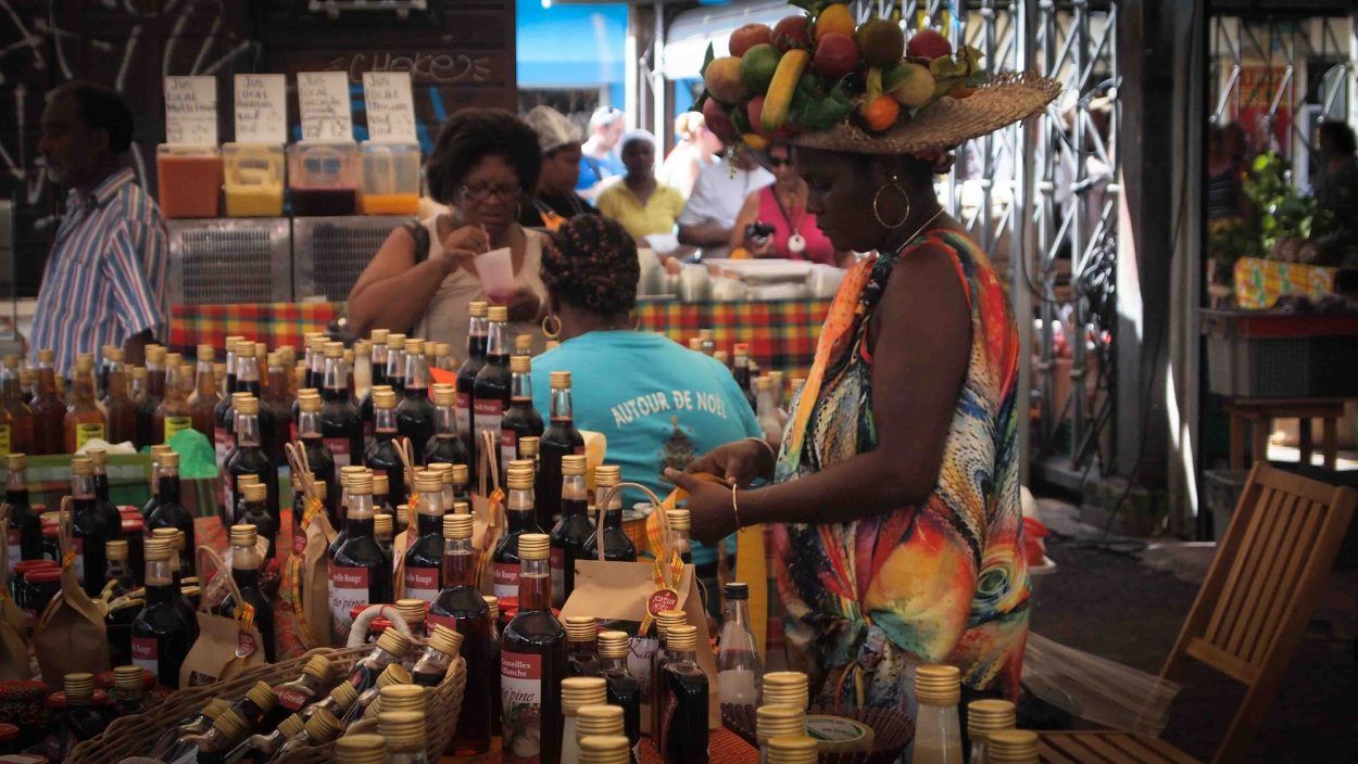 MERCADO-FORT-DE-FRANCE