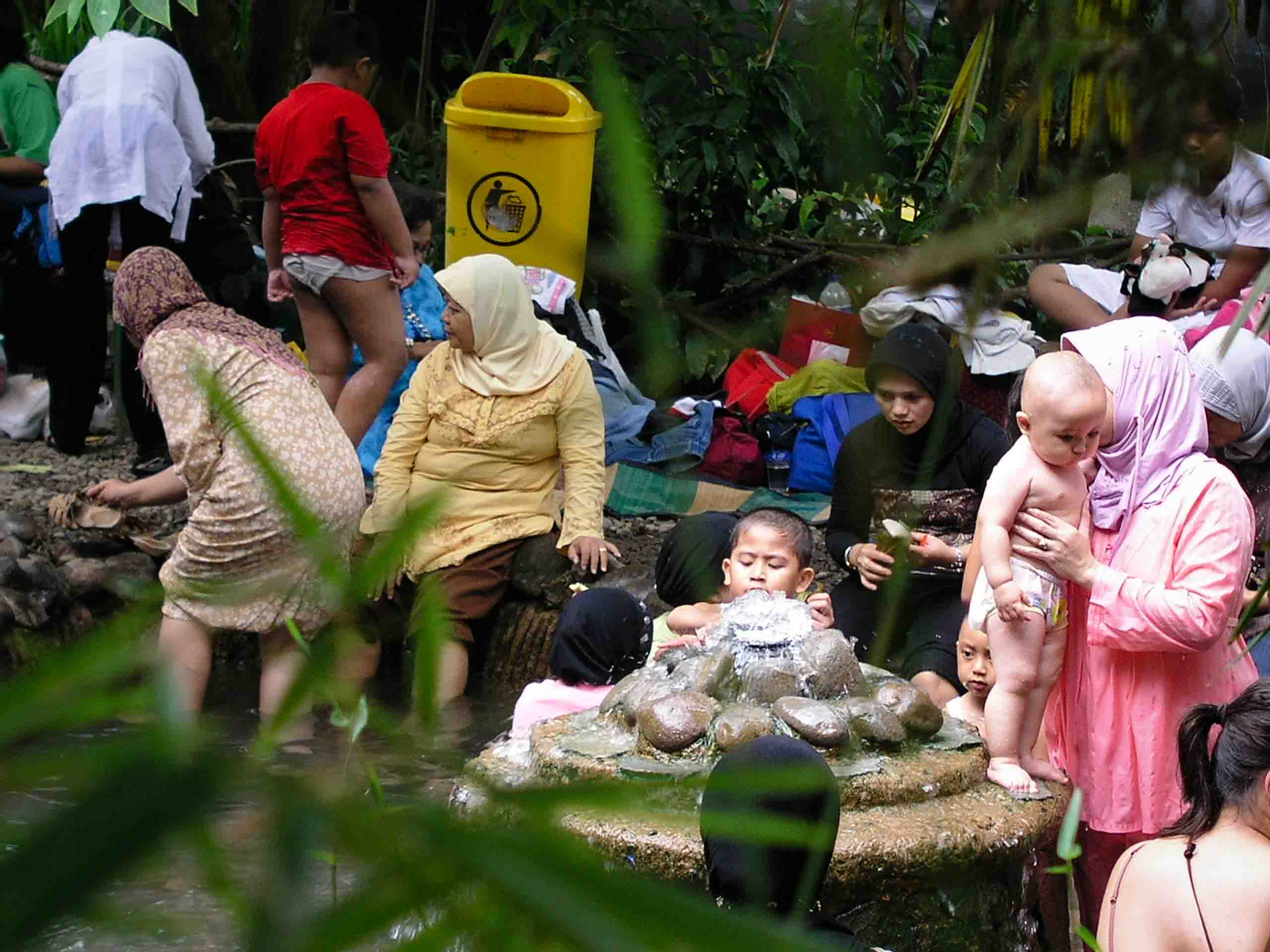 Fuentes-termales-Ciater-Isla-Java