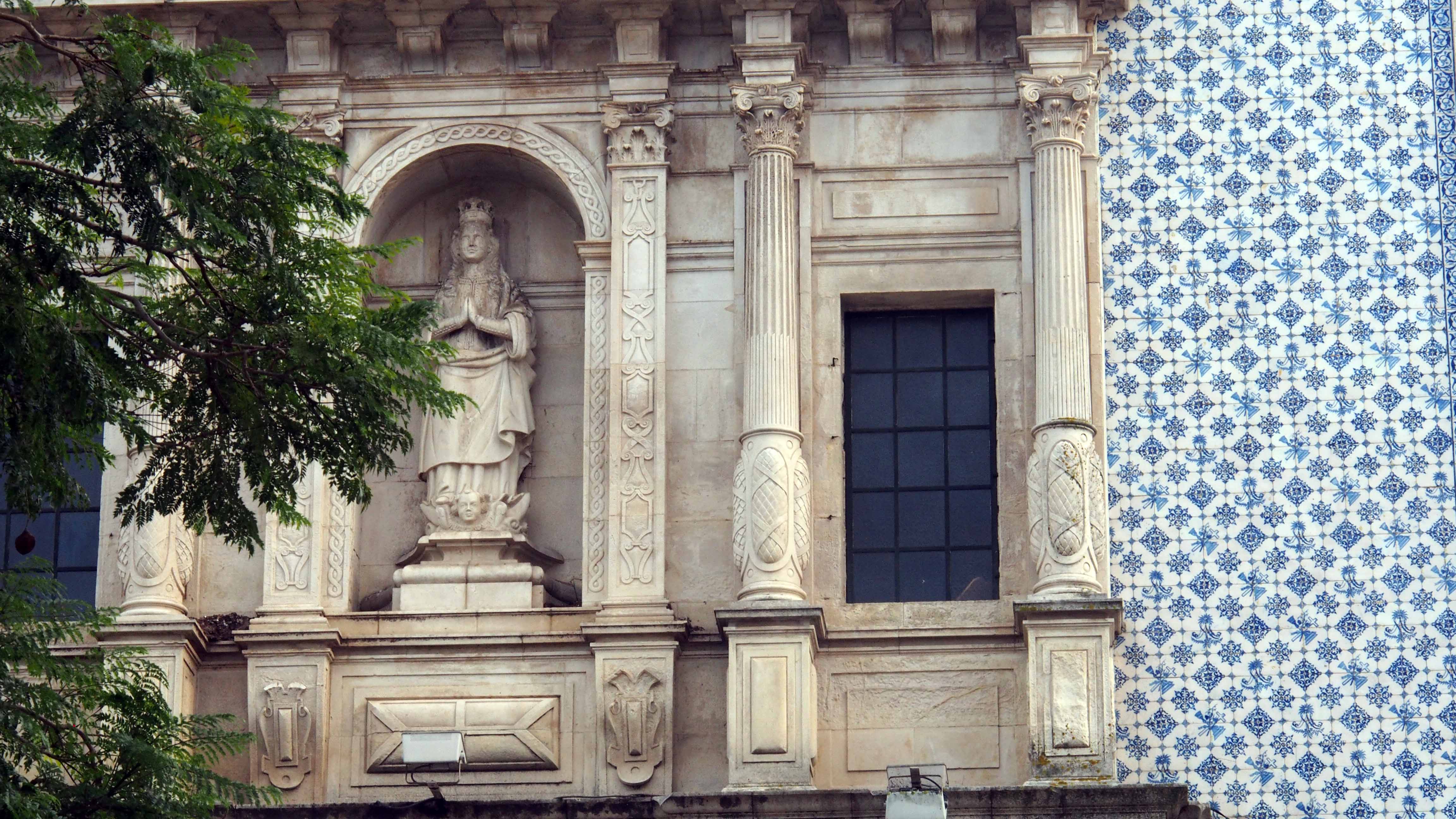 Iglesia-de-la-Misericordia-Aveiro