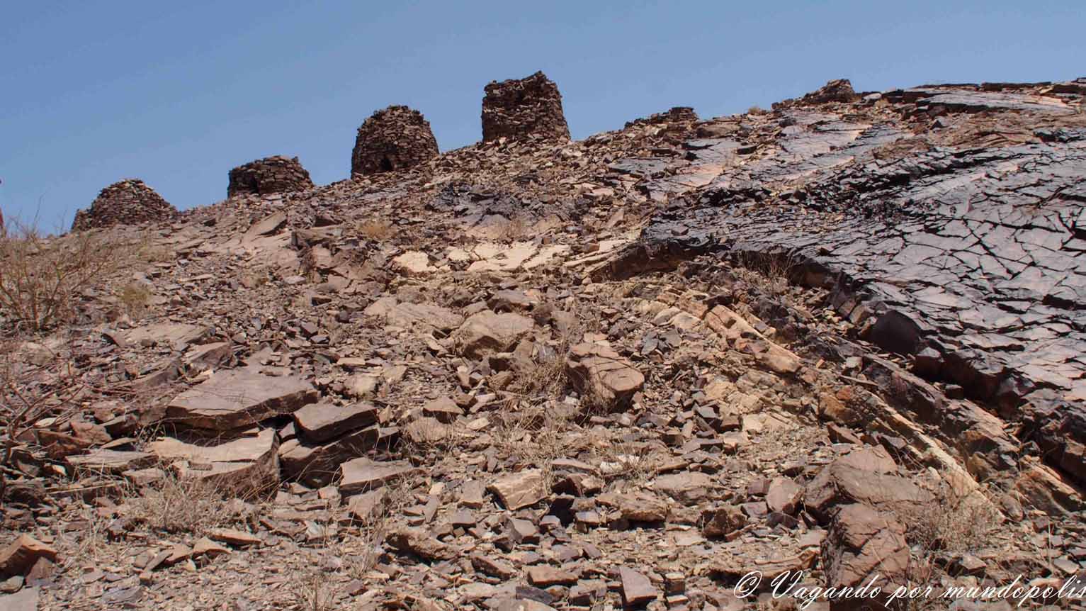 necropolis de Bat