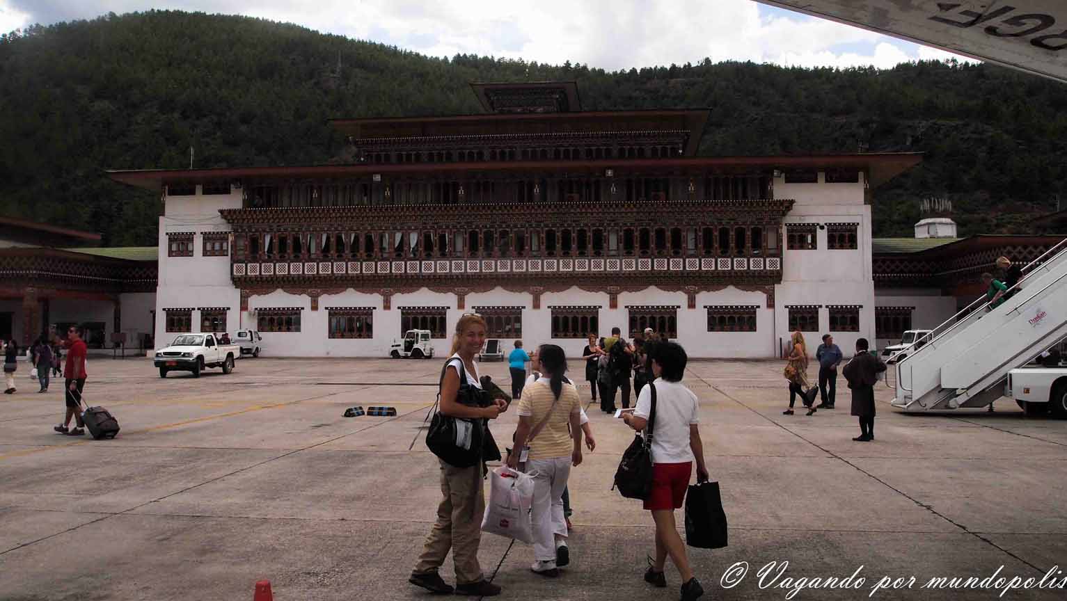 aeropuerto-paro-butan