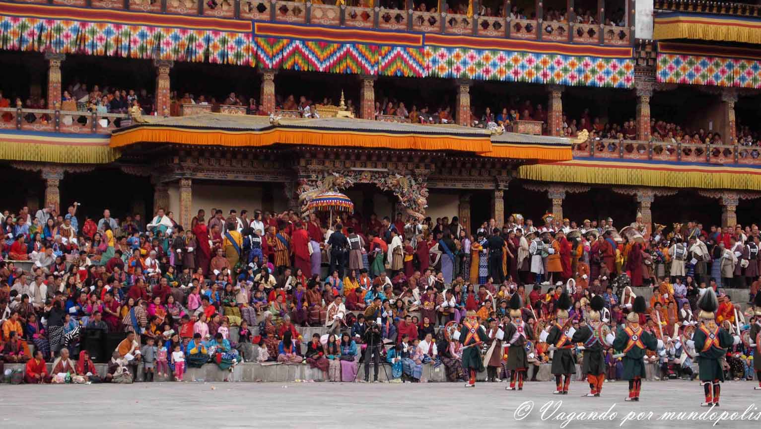 FESTIVALES EN BUTAN: LOS TSHECHU