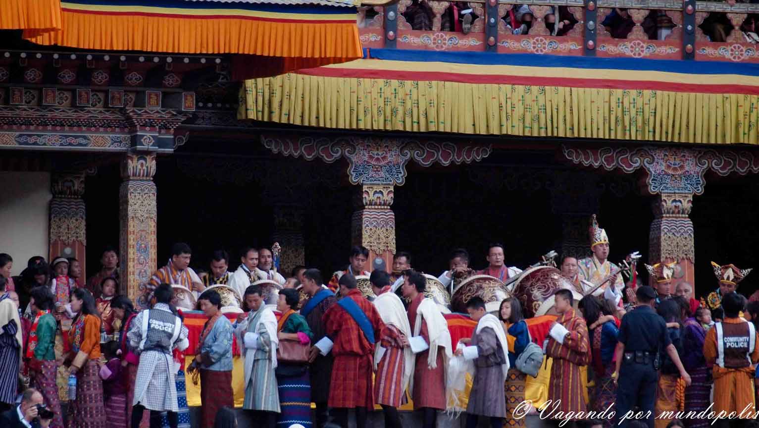 FESTIVALES EN BUTAN: LOS TSHECHU