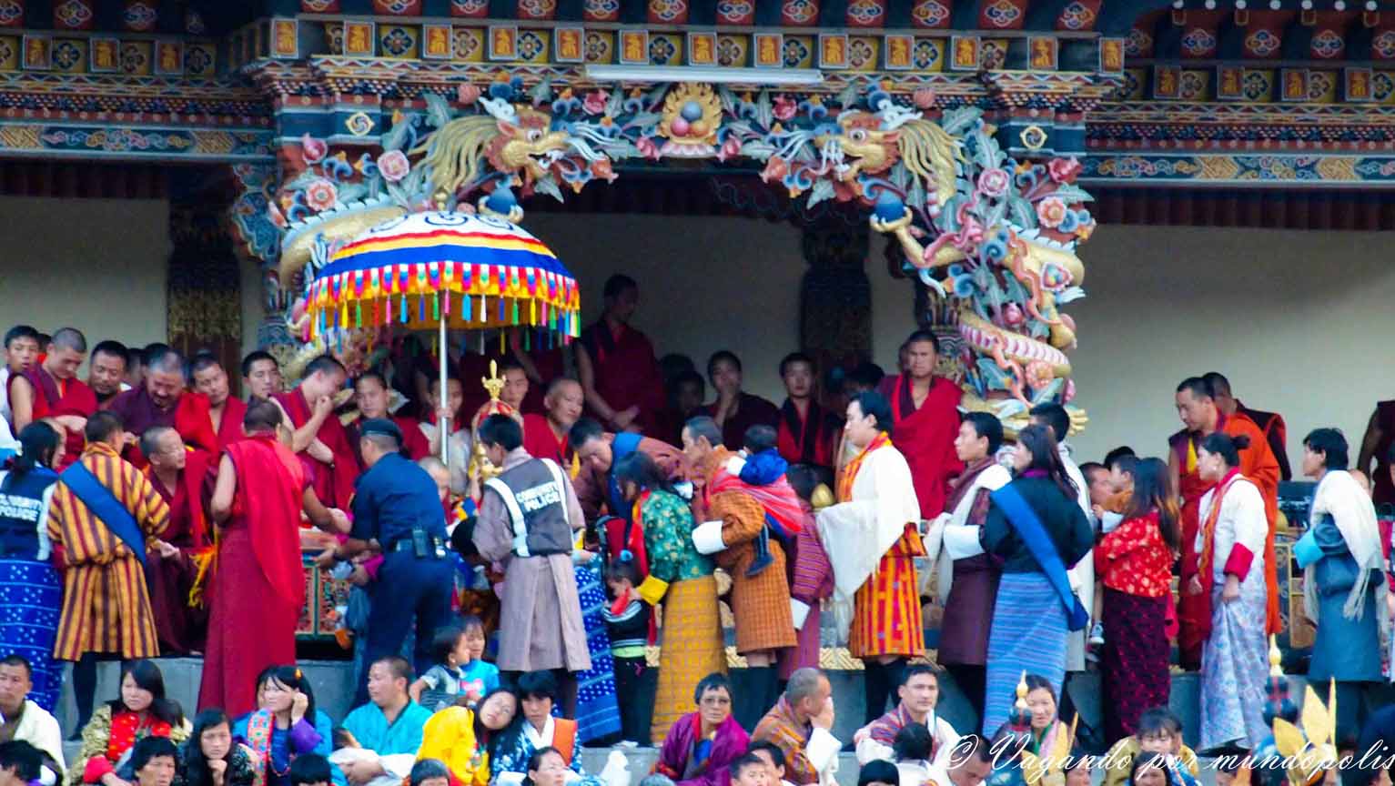 FESTIVALES EN BUTAN: LOS TSHECHU