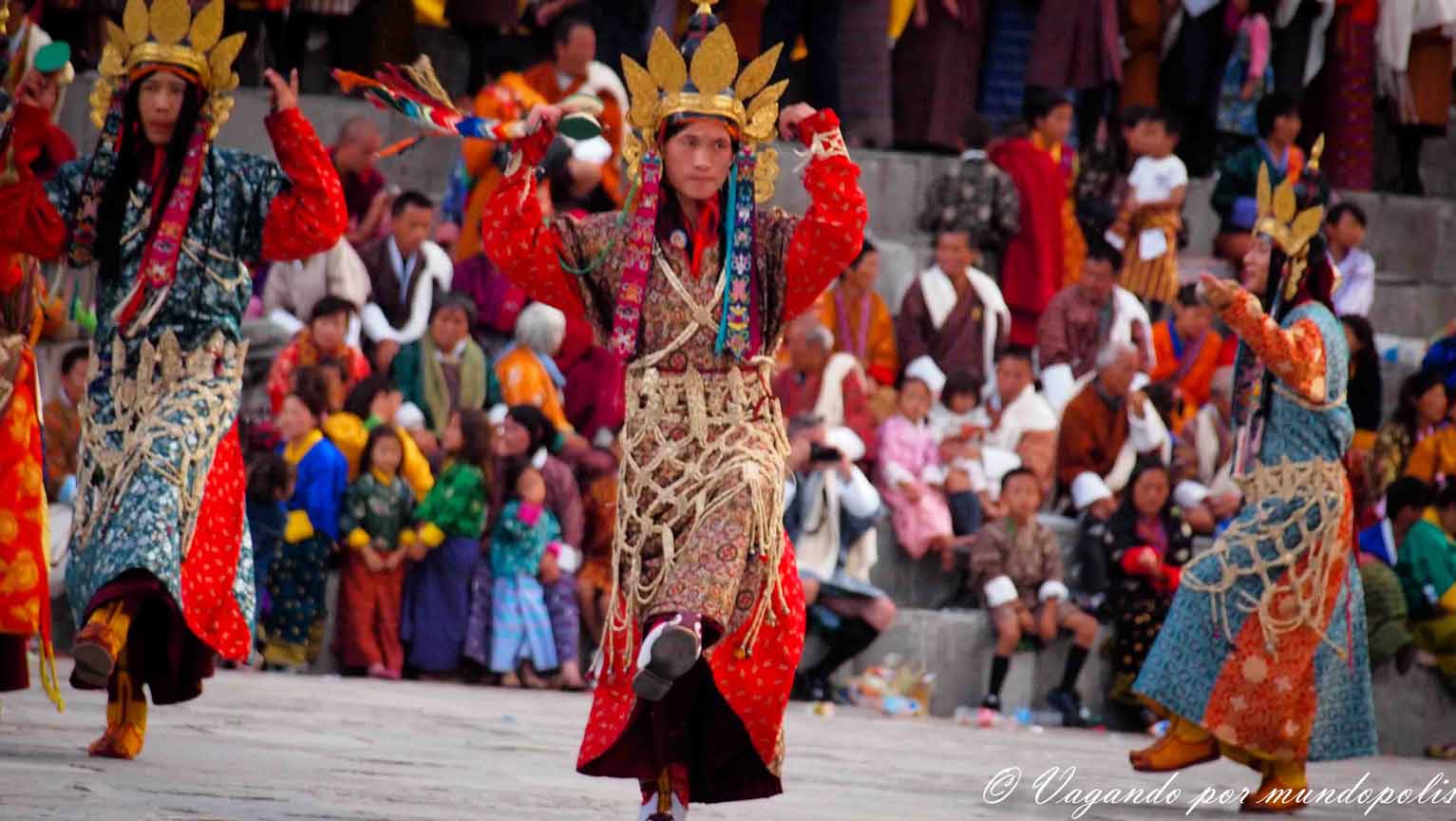FESTIVALES EN BUTAN: LOS TSHECHU