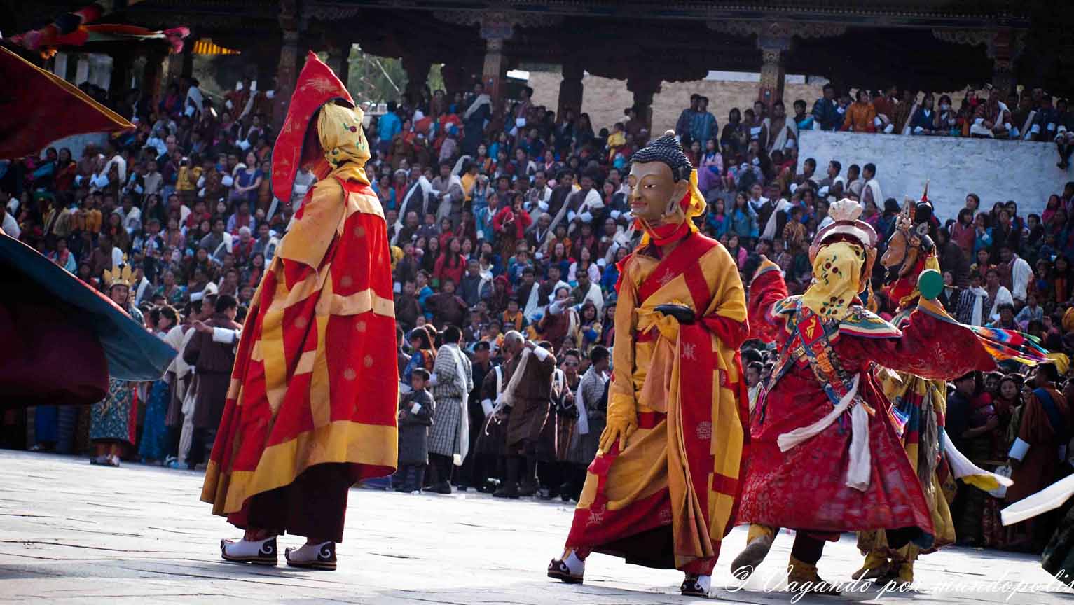 FESTIVALES EN BUTAN: LOS TSHECHU