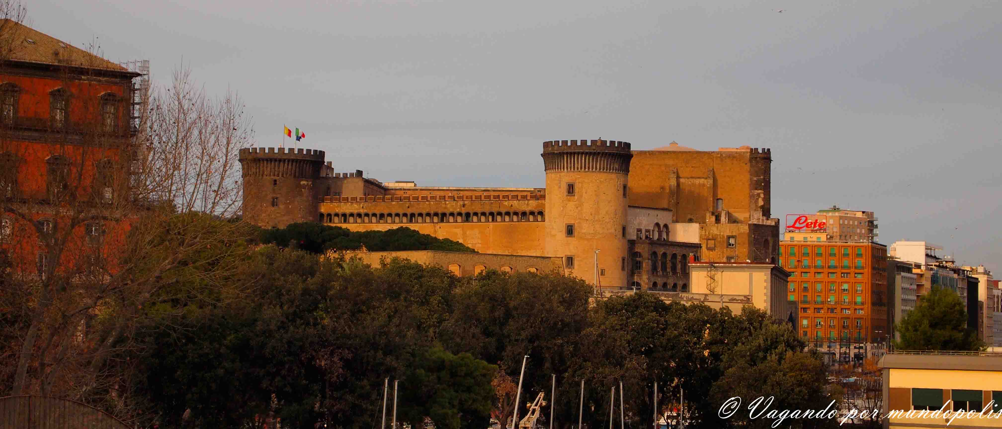castillos-napoles