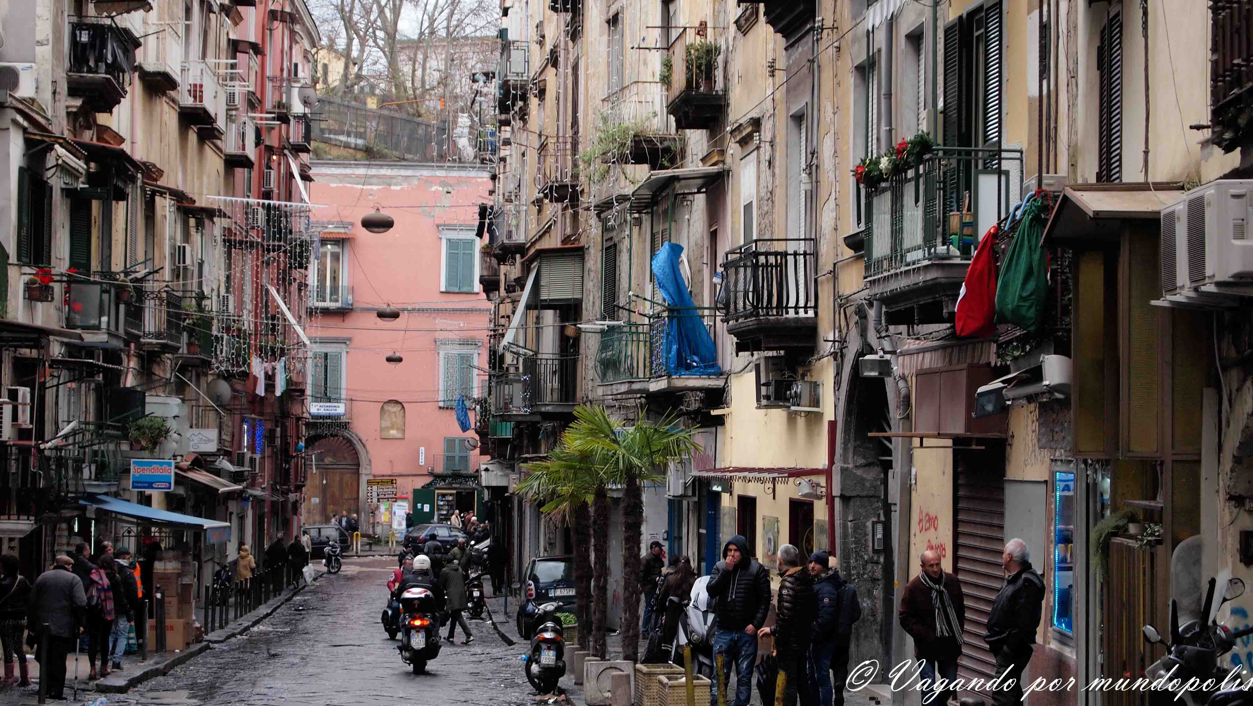 quarteri-spagnoli-que-ver-barrio-español