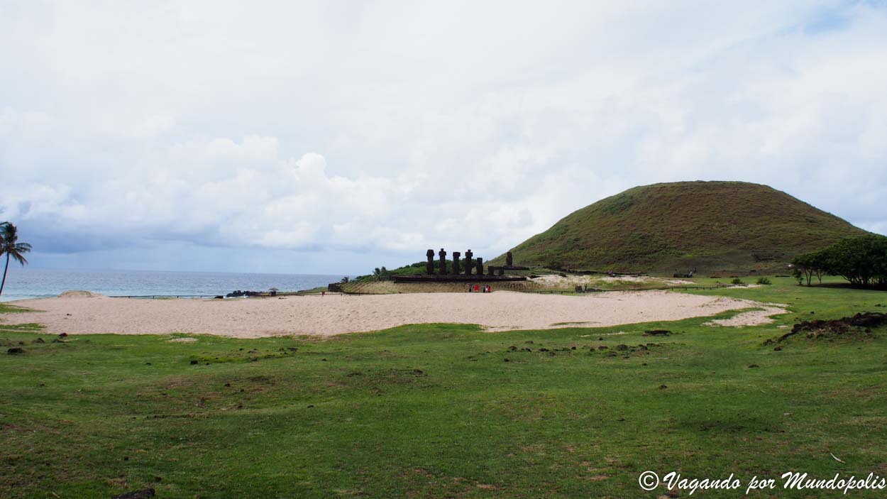 Anakena-Isla de Pascua