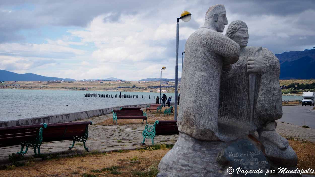 que-ver-en-puerto-natales-monumento-alberto-agostini
