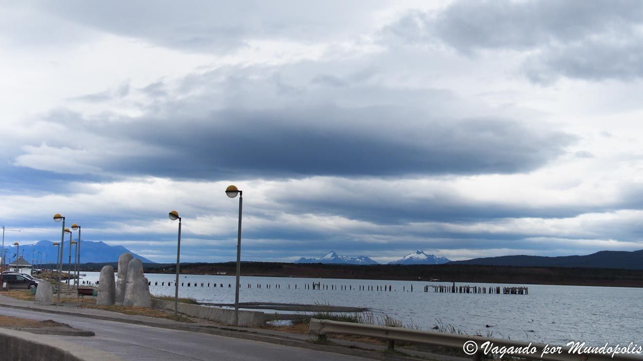 que-ver-en-puerto-natales-monumento-mano