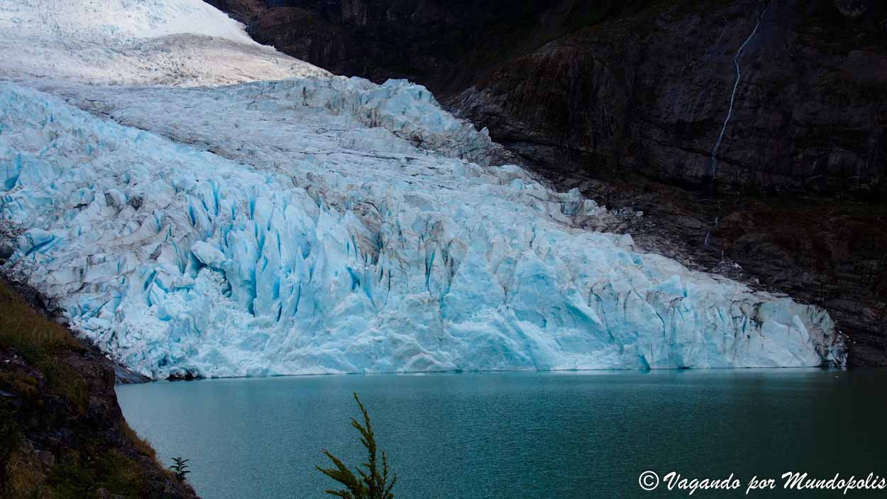 navegacion-glaciares-balmaceda-serrano