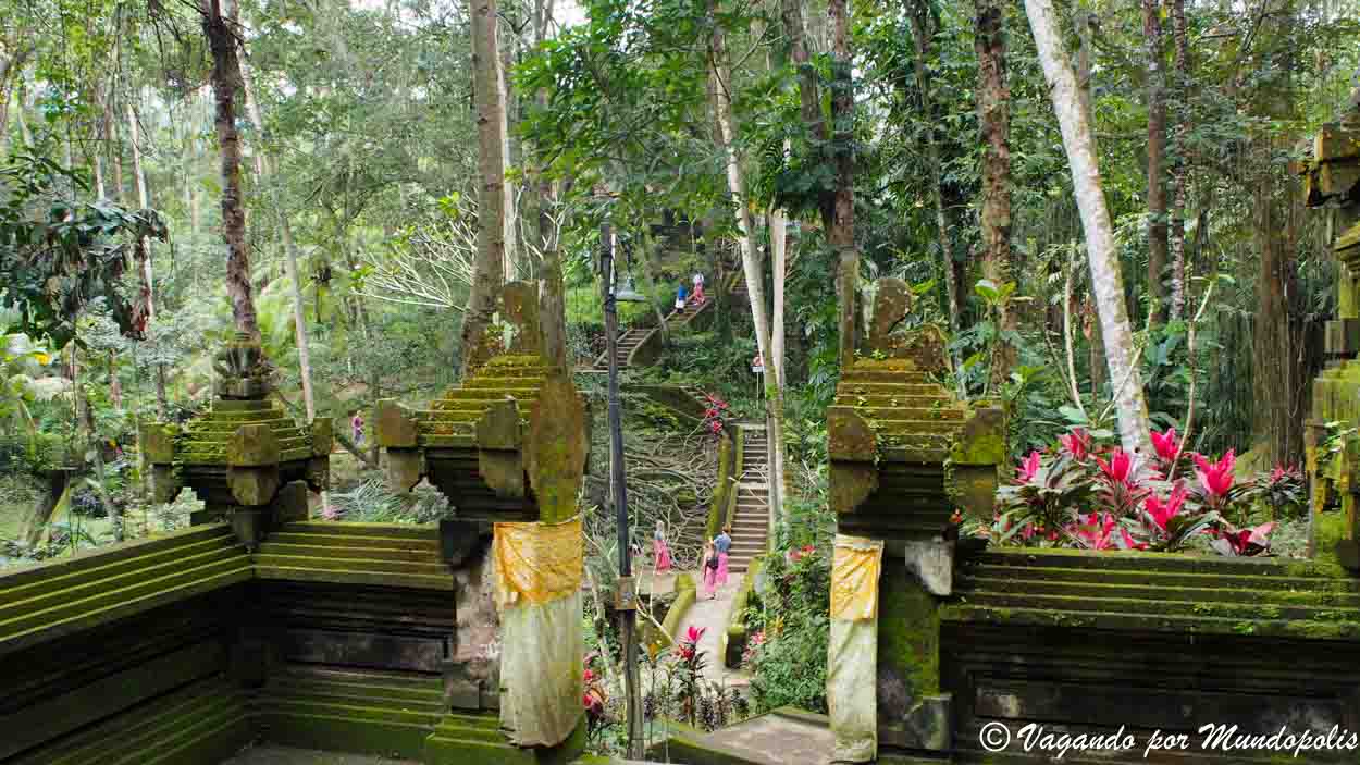 Goa-Gajah