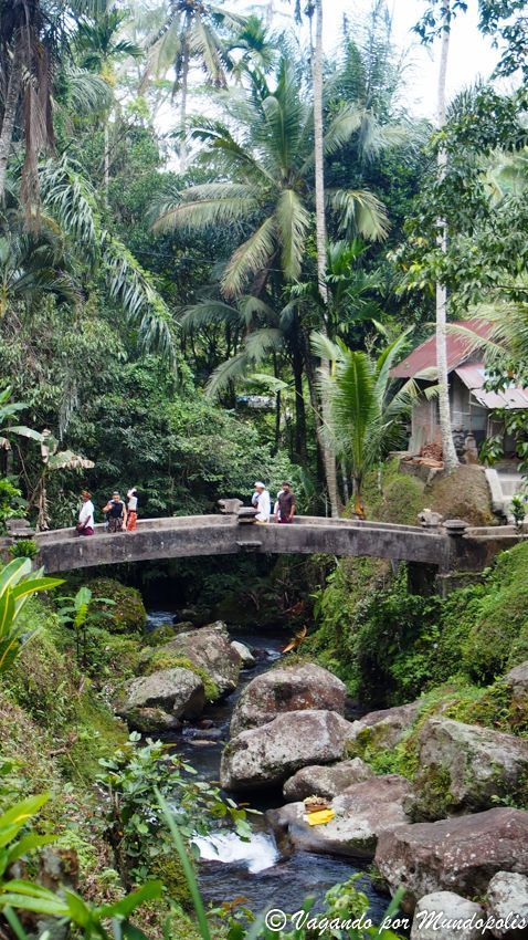 Pura-Gungung-Kawi