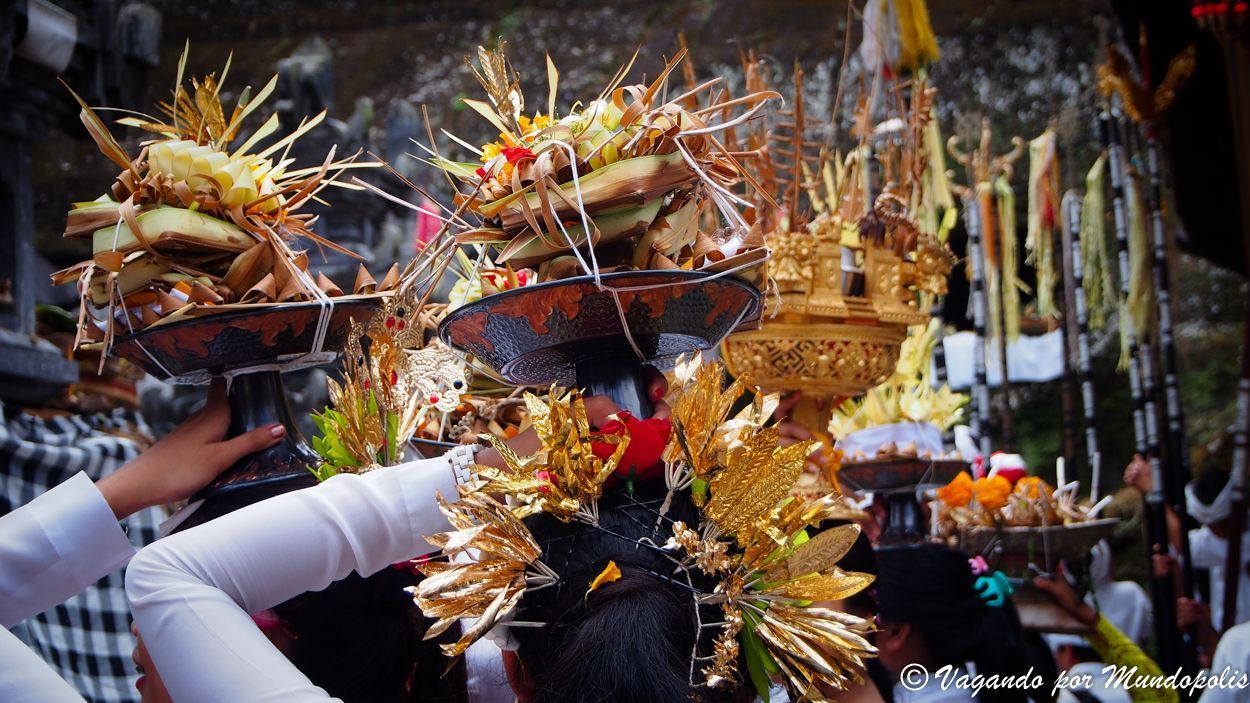Pura-Gungung-Kawi