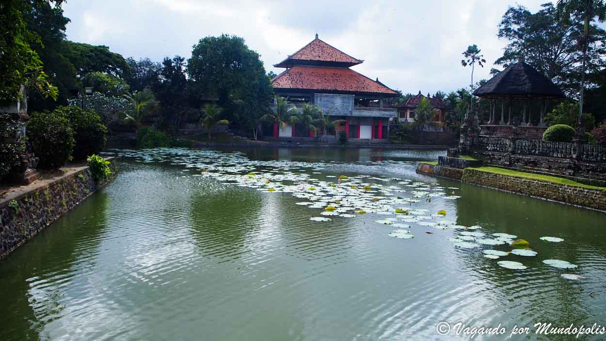 Pura-Ulun-Danu-Bratan