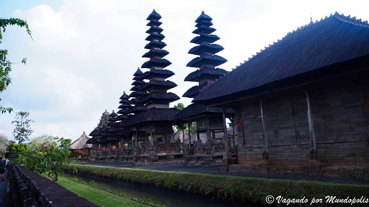 Pura-Taman-Ayun