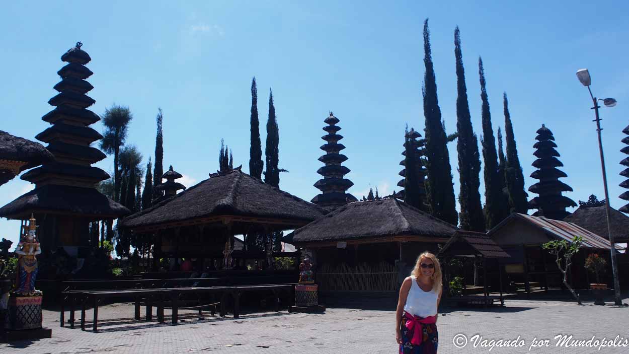 Pura-Ulun-Danu-Batur