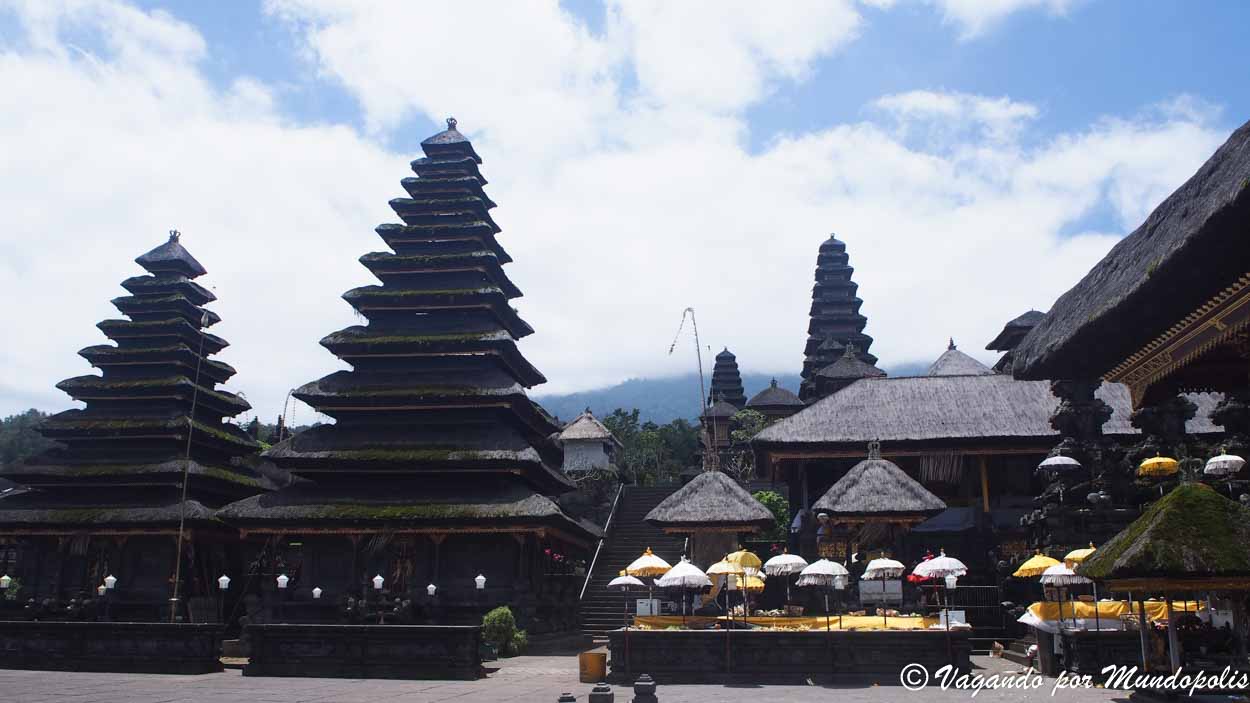 Pura-Besakih