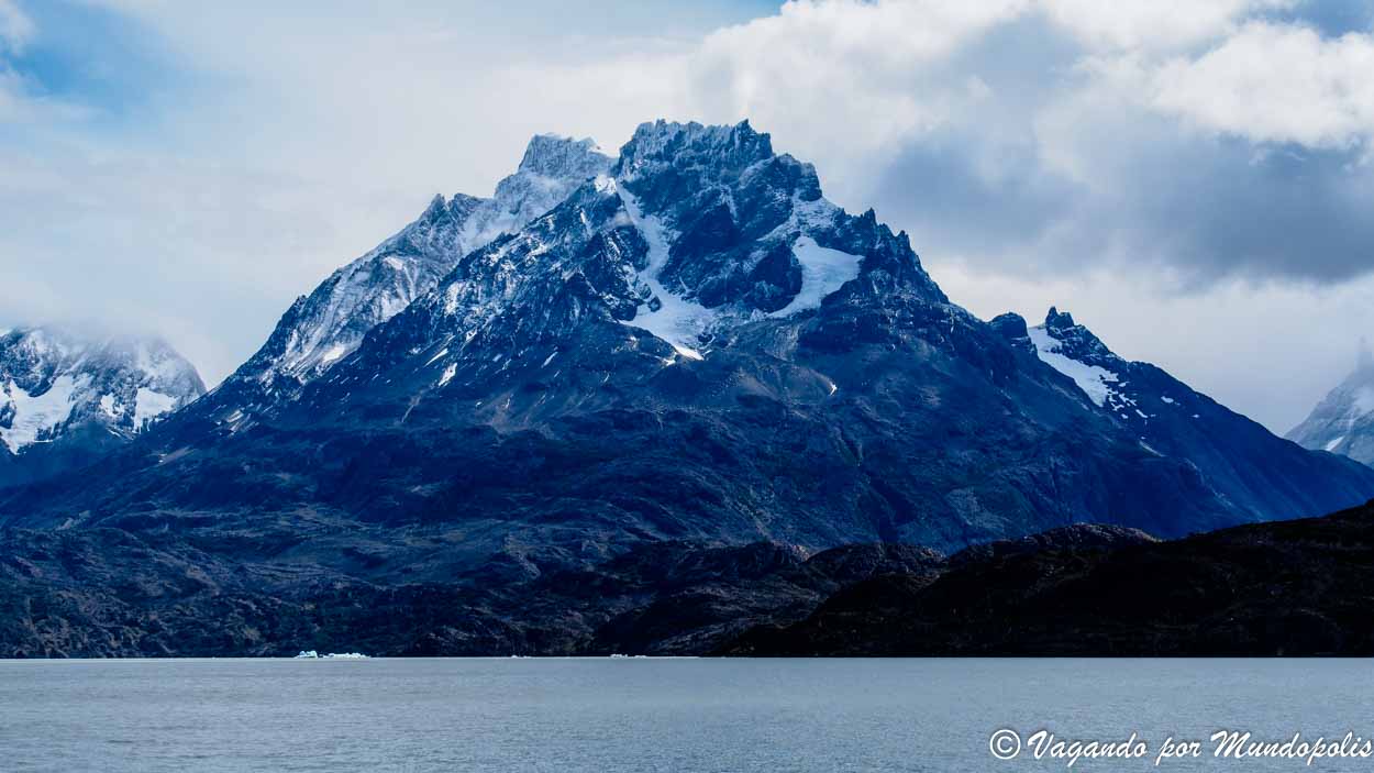 lago-grey-torres-del-paine