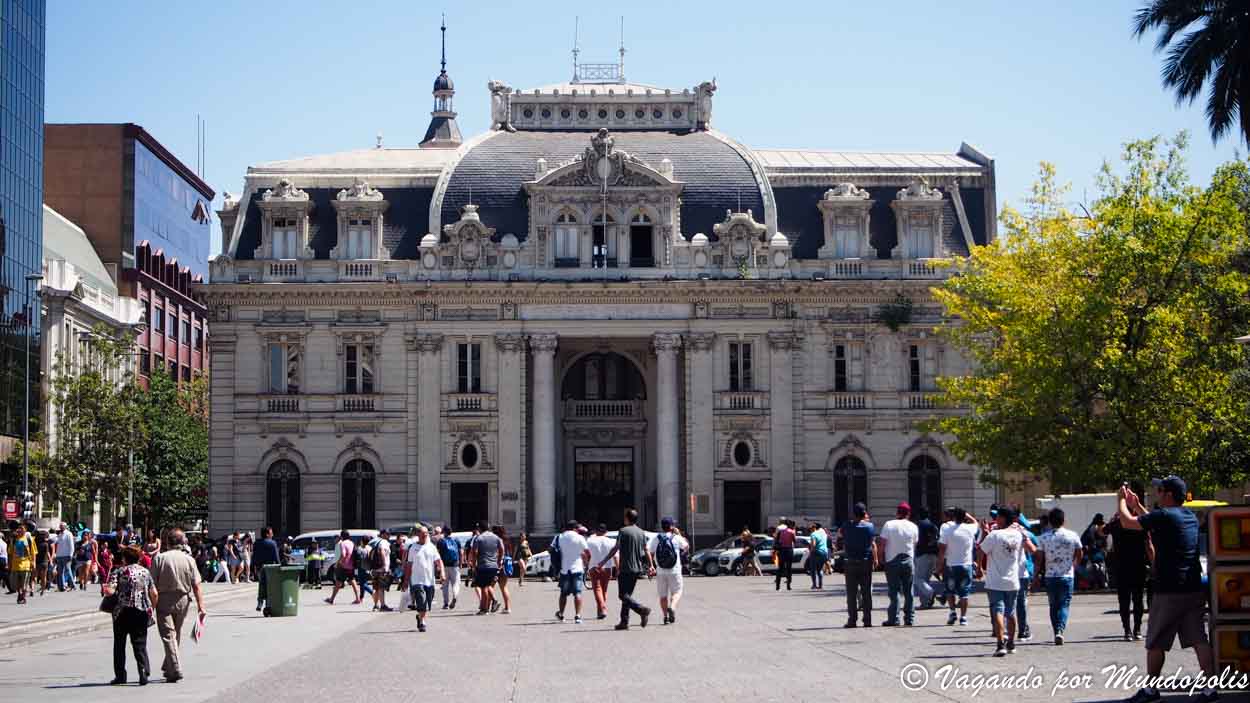 plaza-de-armas-santiago-de-chile