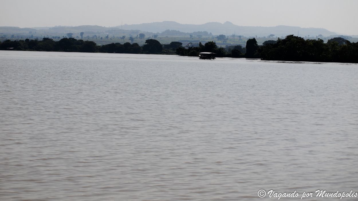 AFLUENTE-NILO-AZUL-LAGO-TANA-ETIOPIA