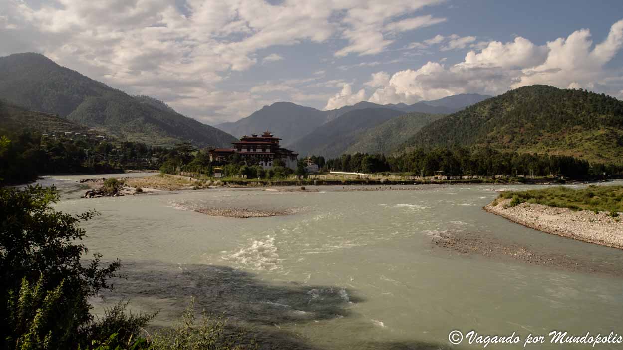 punakha-dzong