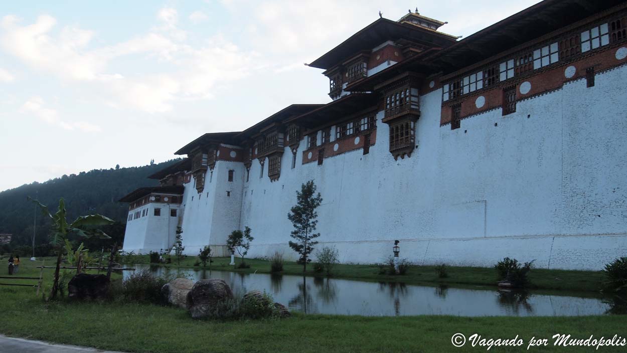 punakha-dzong