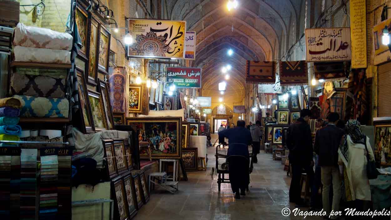 que-debes-saber-antes-de-viajar-a-iran