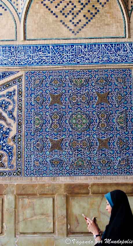 como-ha-de-ir-vestida-una-mujer-en-iran como-ha-de-ir-vestida-una-mujer-en-iran