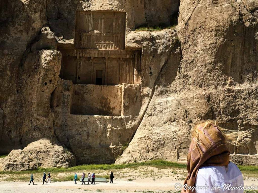 necropolis-naqsh-e-rostam