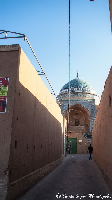 Mausoleo-Seyyed-Rockn-Al-din