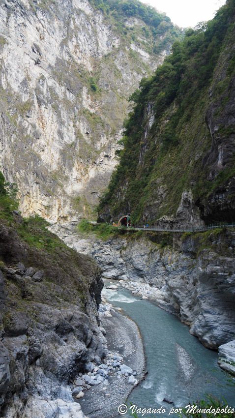 jiuqudong-trail-parque-nacional-taroko