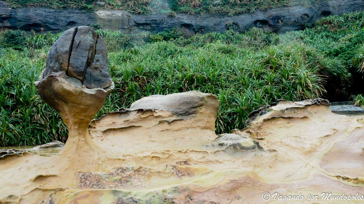 yehliu-geopark-taiwan