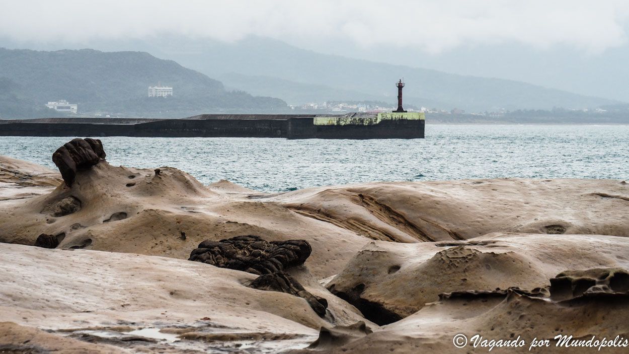 yehliu-geopark-taiwan