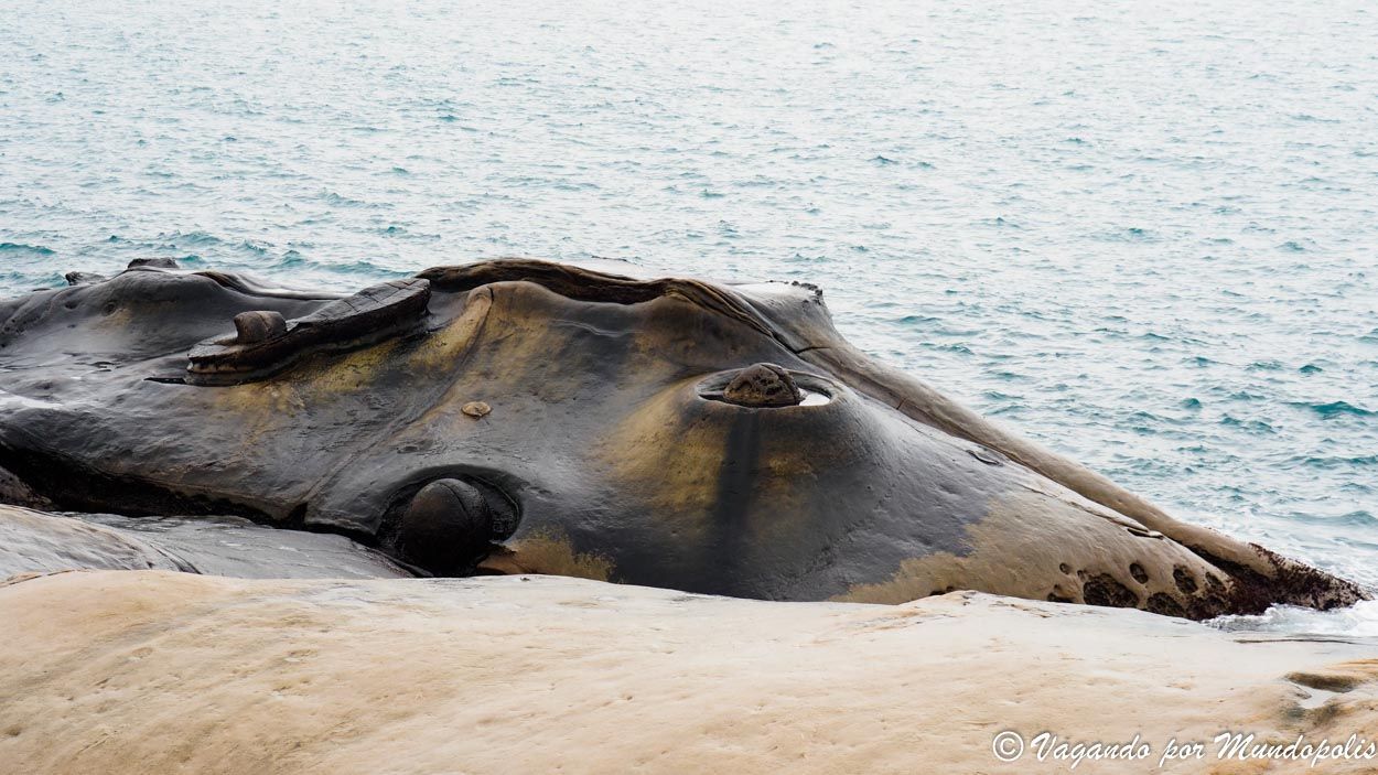 yehliu-geopark-taiwan