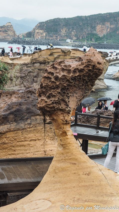 yehliu-geopark-taiwan