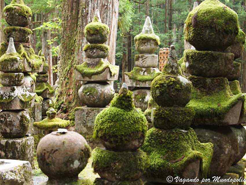 gorinto-koyasan-japon