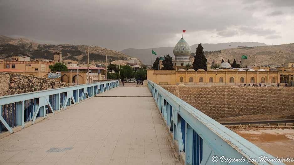 mausoleo-ali-Ibn-Hamzeh-shiraz