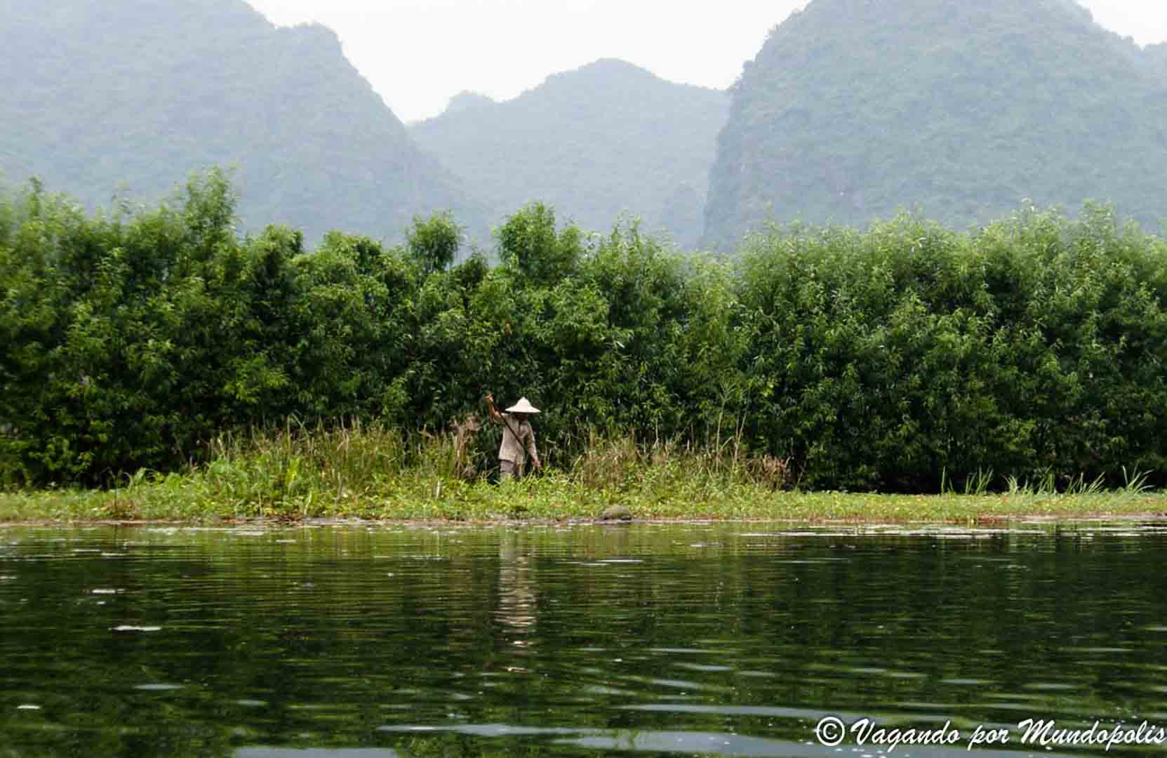 pagoda-perfume-vietnam