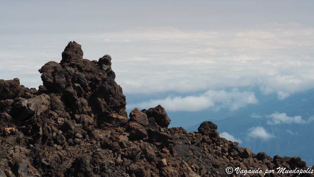 subir-cima-teide-andando