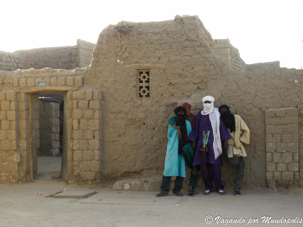 https://vagandopormundopolis.com/2019/10/05/que-ver-sur-de-marruecos-tamegrout-dunas-de-tinfou-tangounite-beni-sbih/