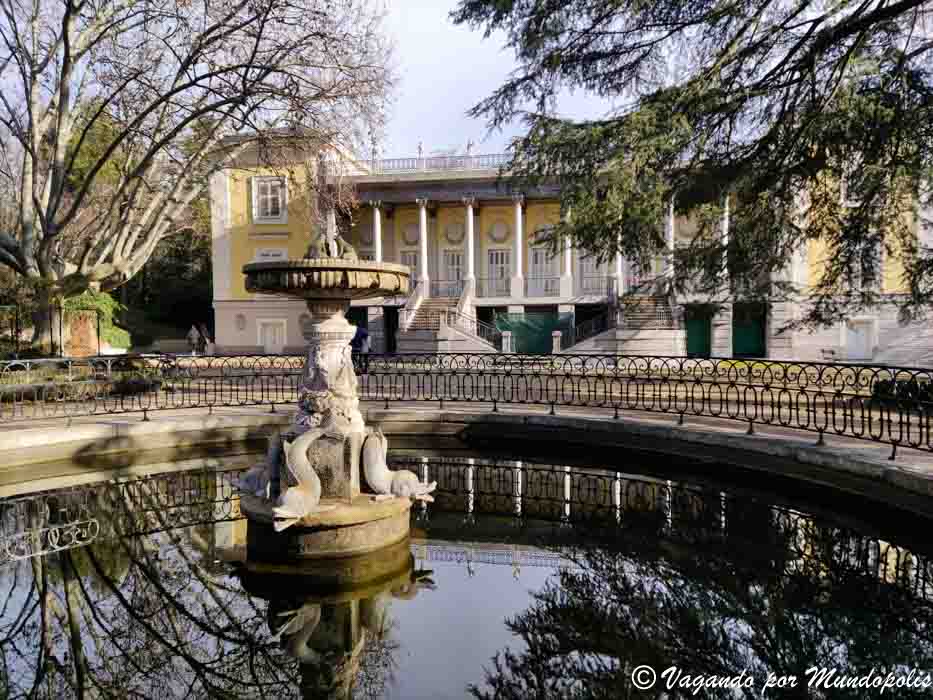 palacio-duques-osuna-parque-capricho