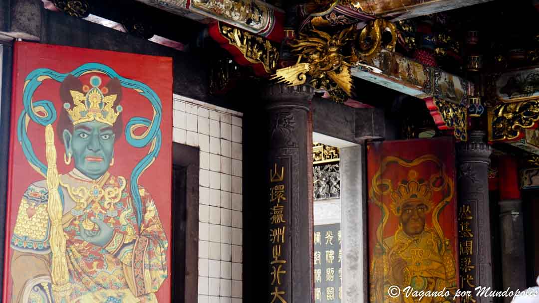 templo-longshan-que-ver-en-taipei