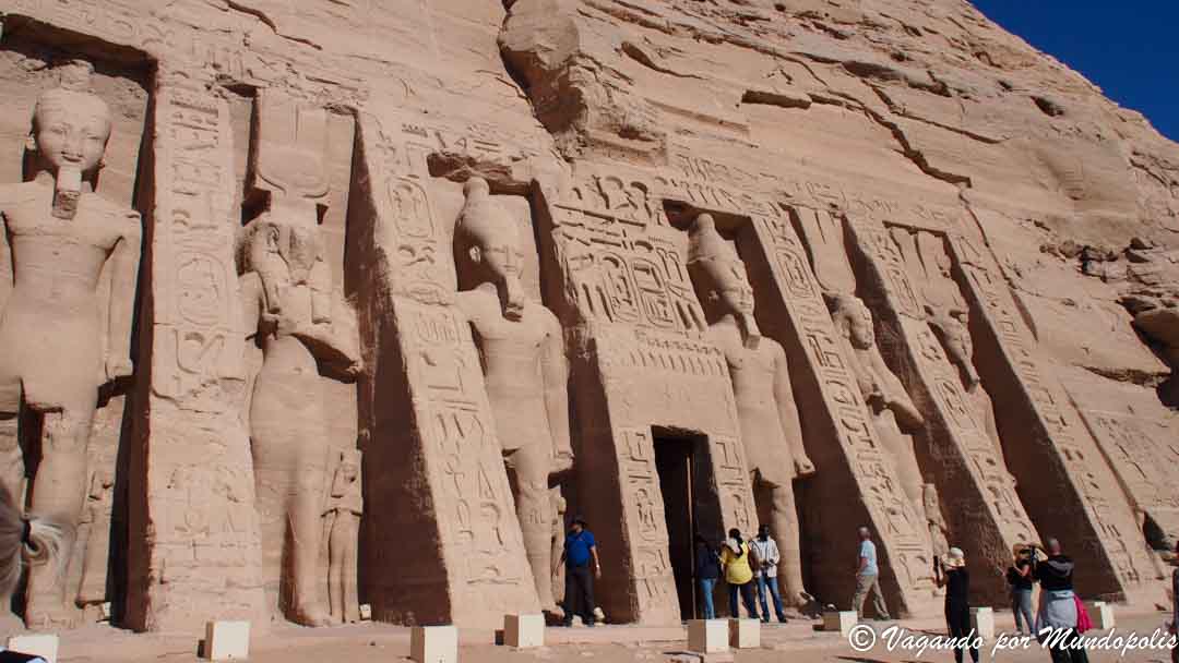 templo-nefertari-abu-simbel