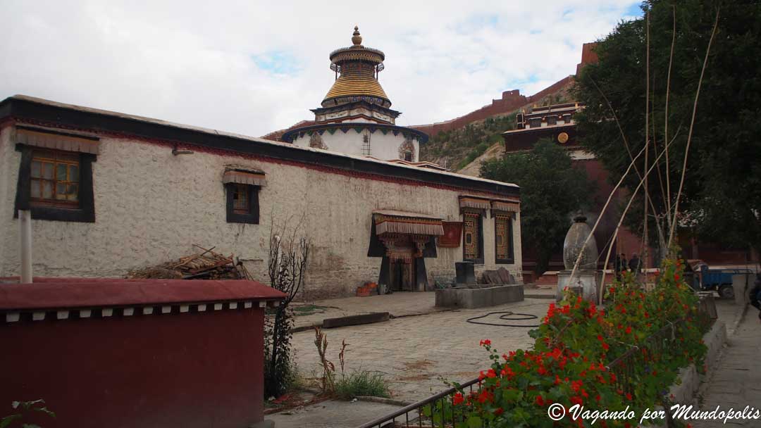 monasterio-pelkor-gyantse-tibet