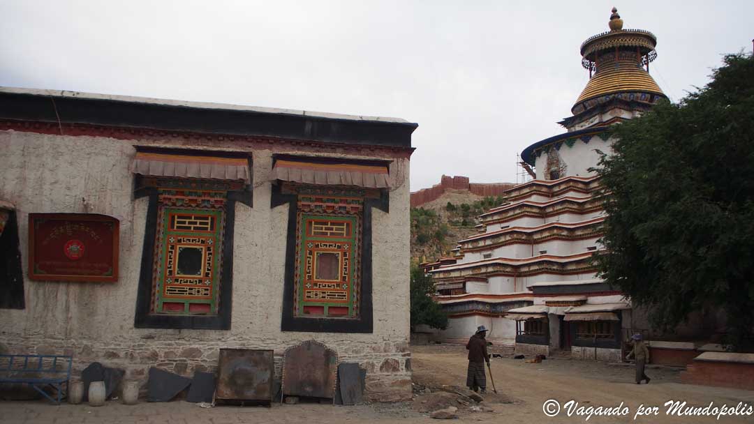 kumbum-gyantse-tibet