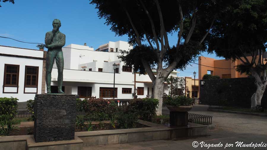 plaza-de-la-libertad-que-ver-en-garachico