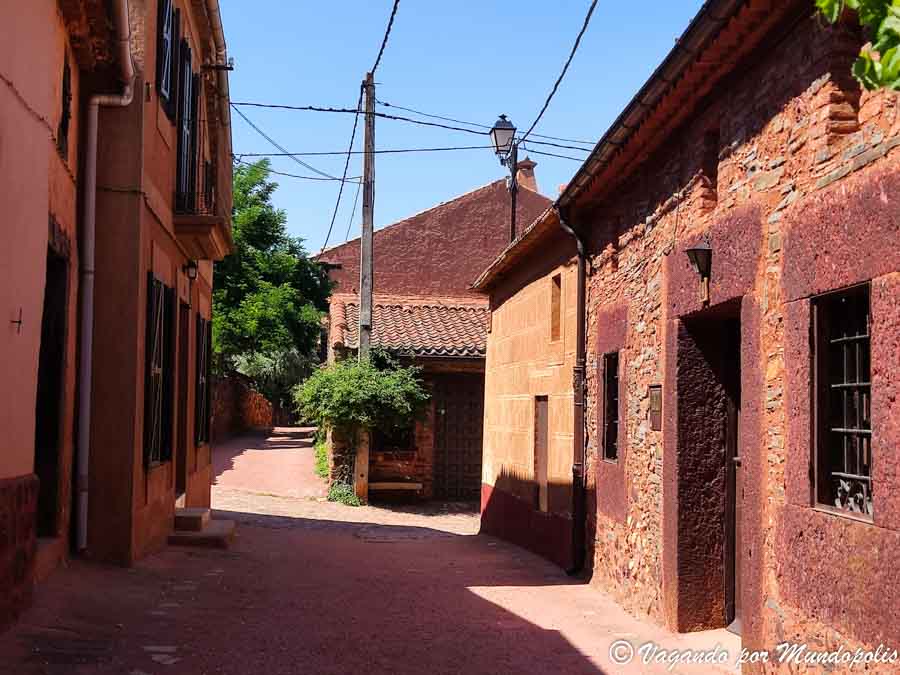 ruta-pueblos-rojos-segovia